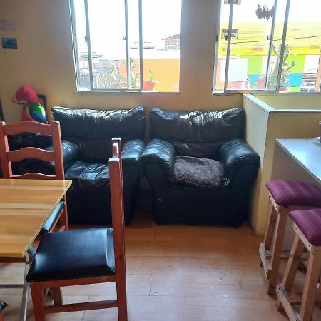 Hostal Consulado Калдера Екстериор снимка